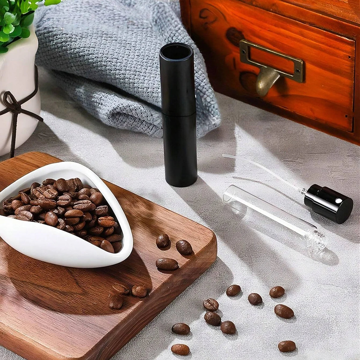 Coffee Bean Spray Bottle 10ml | Anti-Static Mister for Grinders